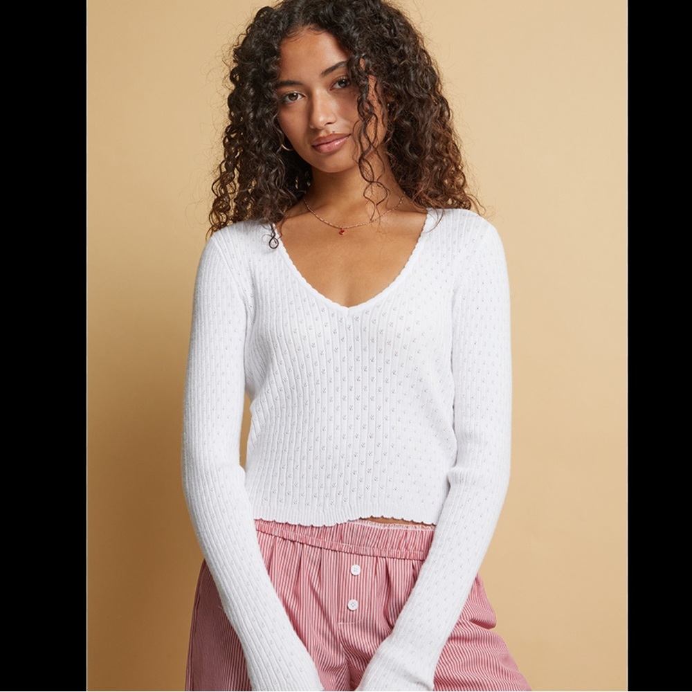 White Ribbed Sweater - Picture 4 of 4